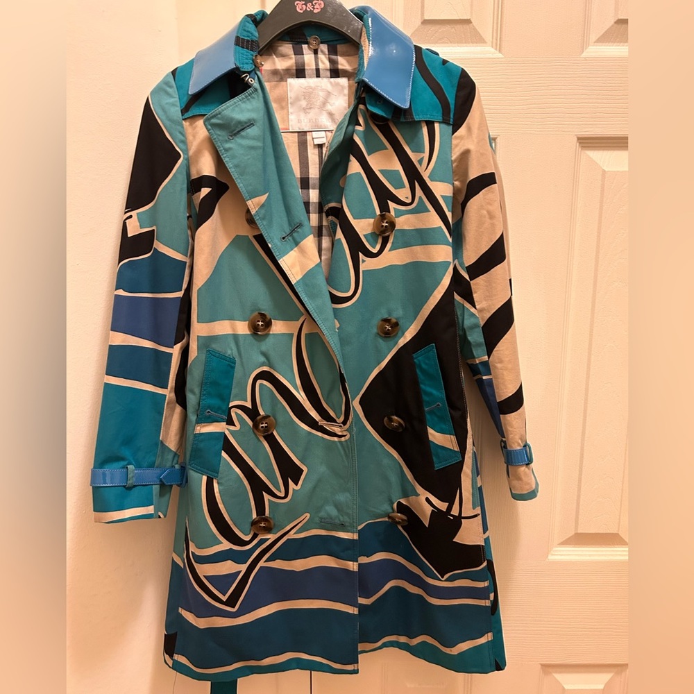 Limited Edition Burberry Trench Kids